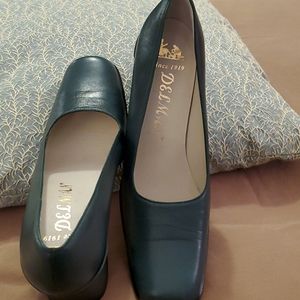 Vintage DELMAN Pumps